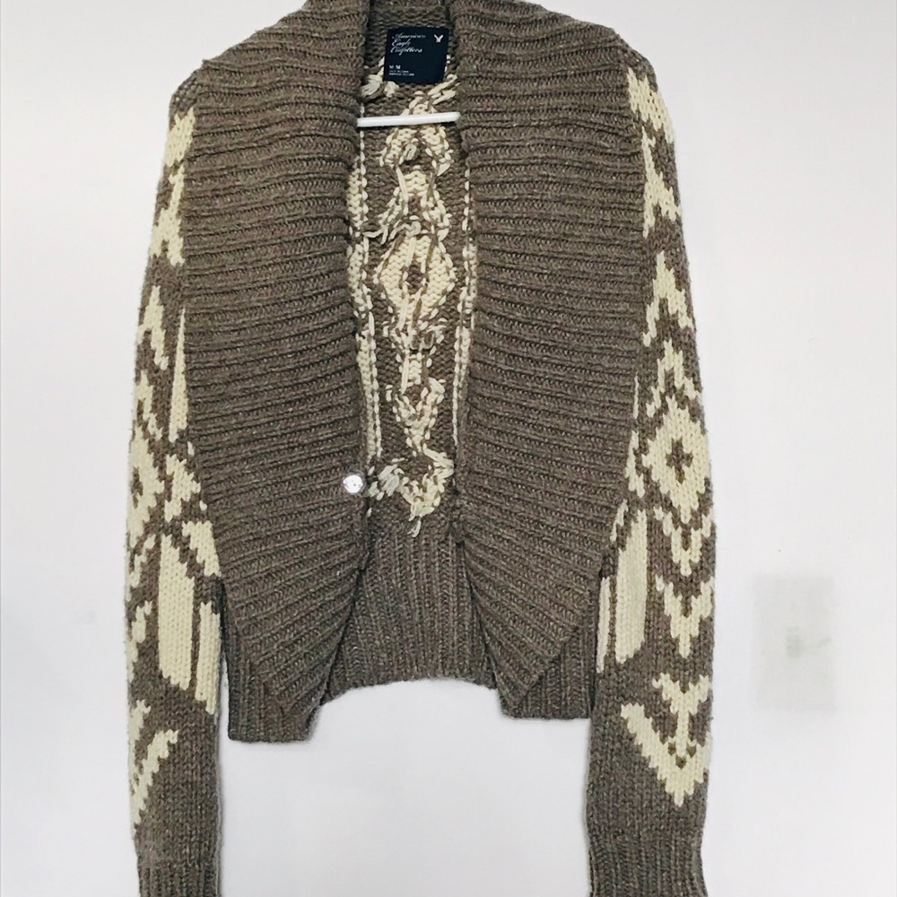 Women’s American Eagle sweater, size medium.